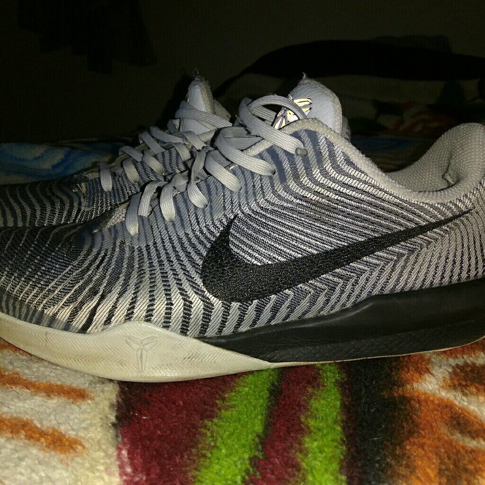 Nike shoes